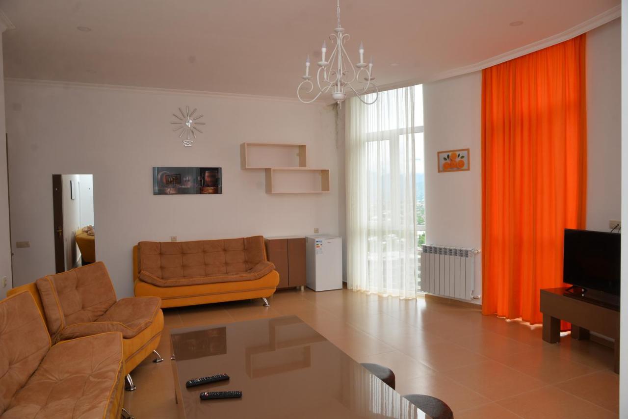 Orange Home Hotel Batumi Kültér fotó