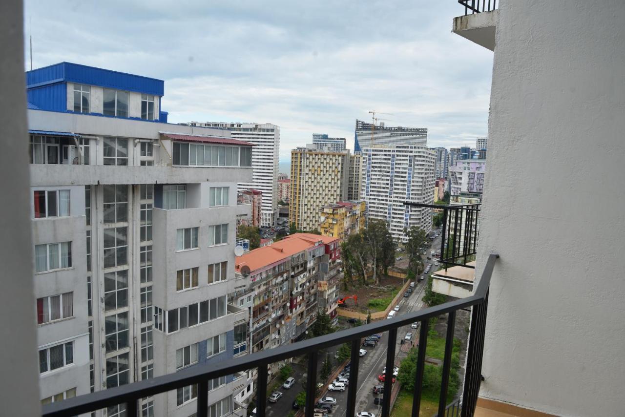 Orange Home Hotel Batumi Kültér fotó