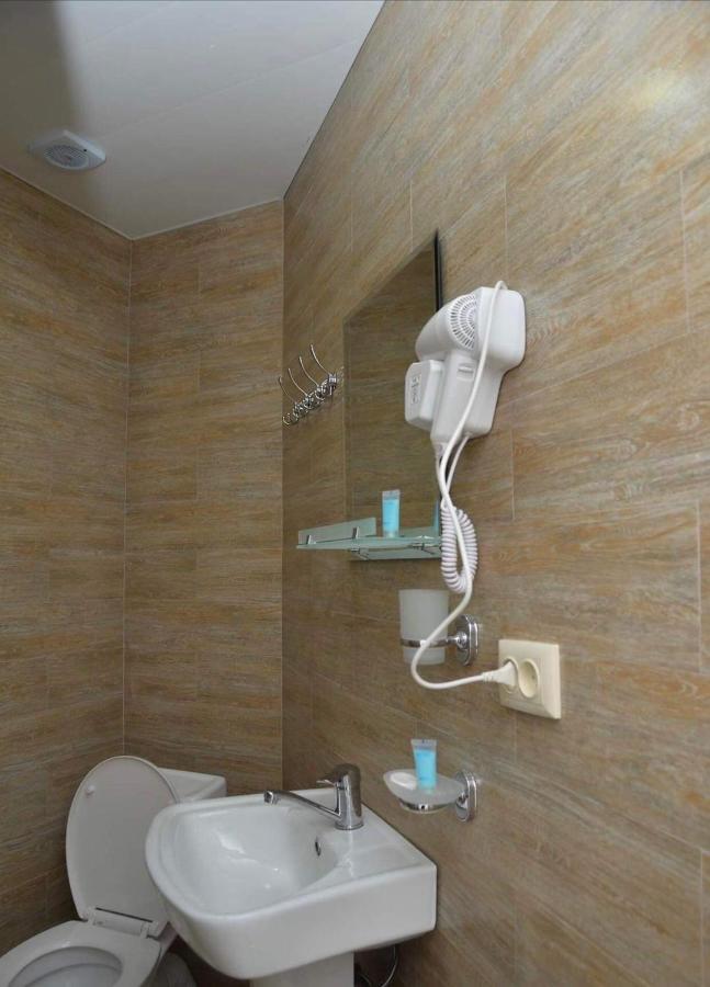Orange Home Hotel Batumi Kültér fotó