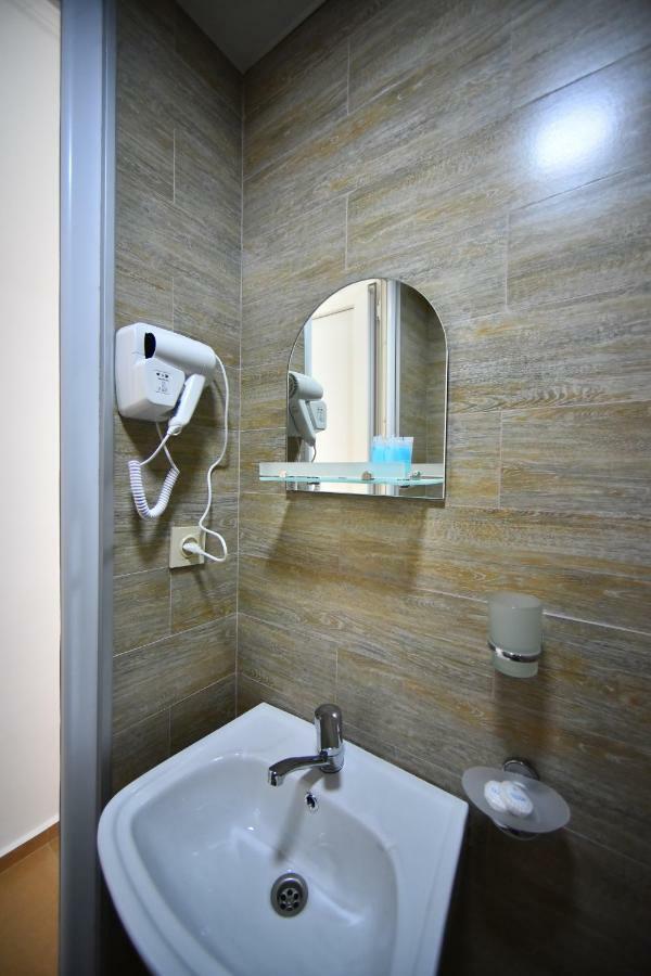Orange Home Hotel Batumi Kültér fotó