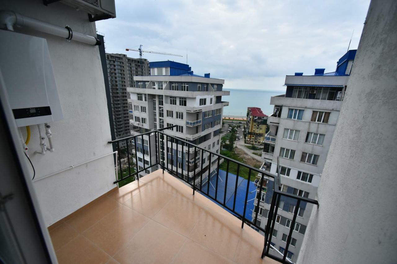 Orange Home Hotel Batumi Kültér fotó