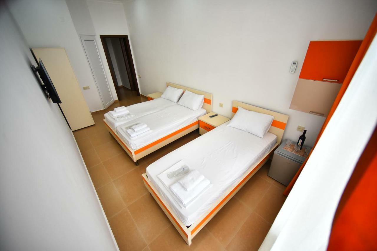 Orange Home Hotel Batumi Kültér fotó