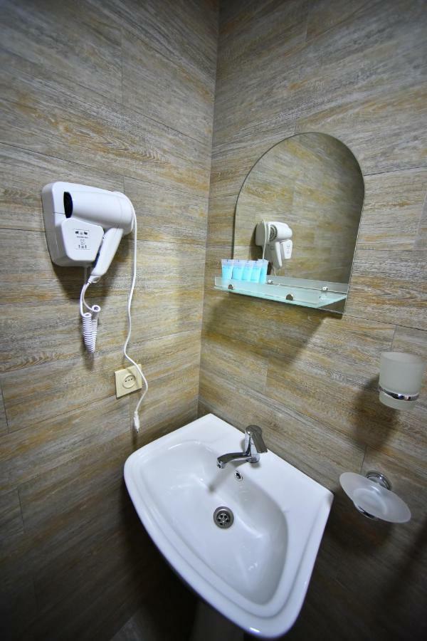 Orange Home Hotel Batumi Kültér fotó